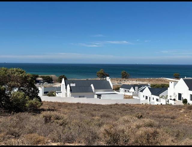 LAND FOR SALE IN DA GAMA BAY